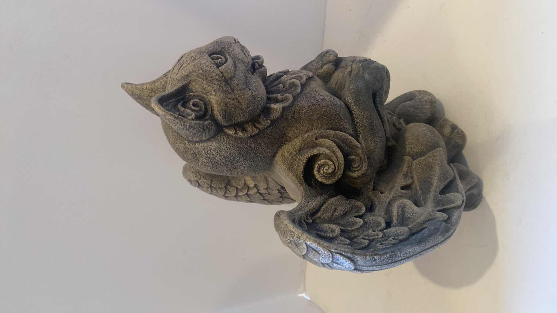 Photo 1 of FELINE GARGOYLE CONCRETE STATUE 10 1/2” x 12”