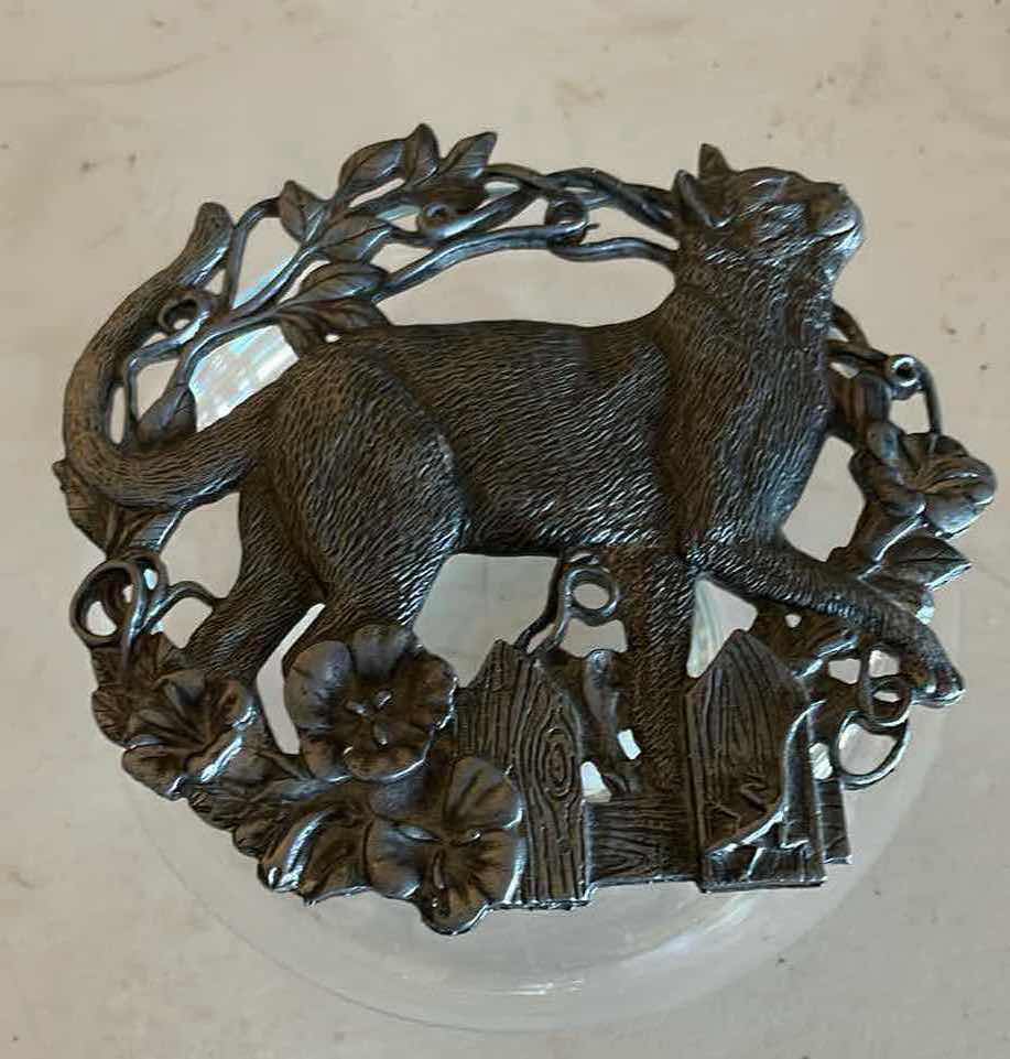 Photo 1 of GLASS BOWL DECORATIVE CAT PEWTER LID