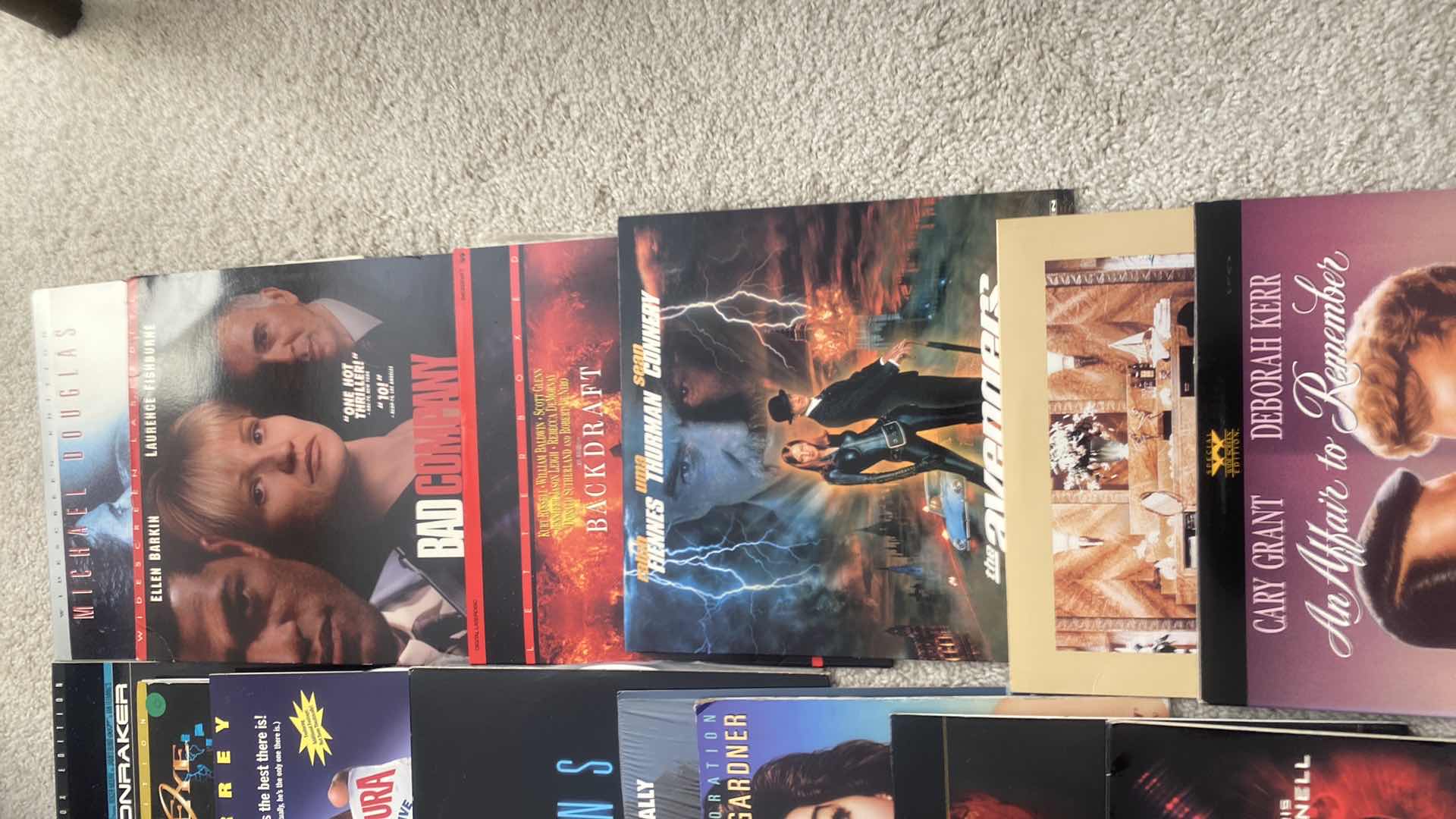 Photo 4 of 20-LASER DISC MOVIES ASSORTED TITLES