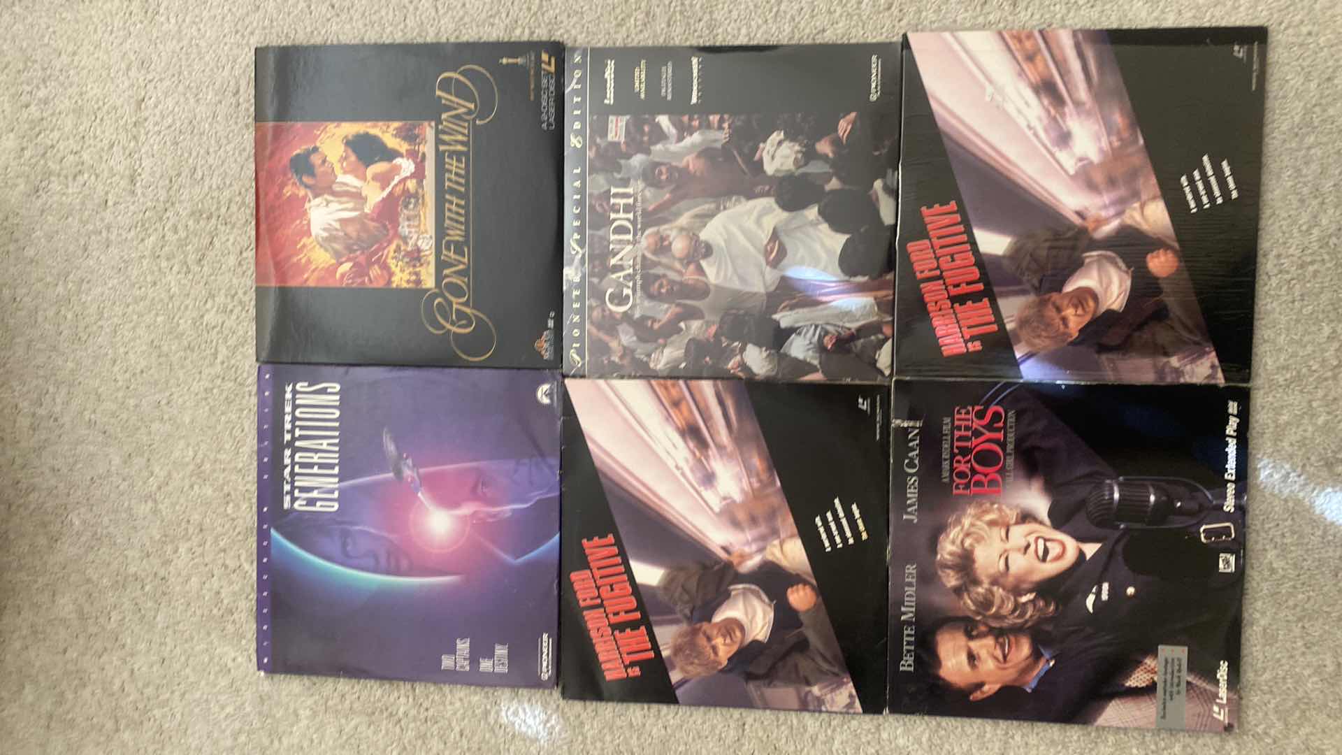 Photo 1 of 12-LASER DISC MOVIES ASSORTED TITLES & DVDS