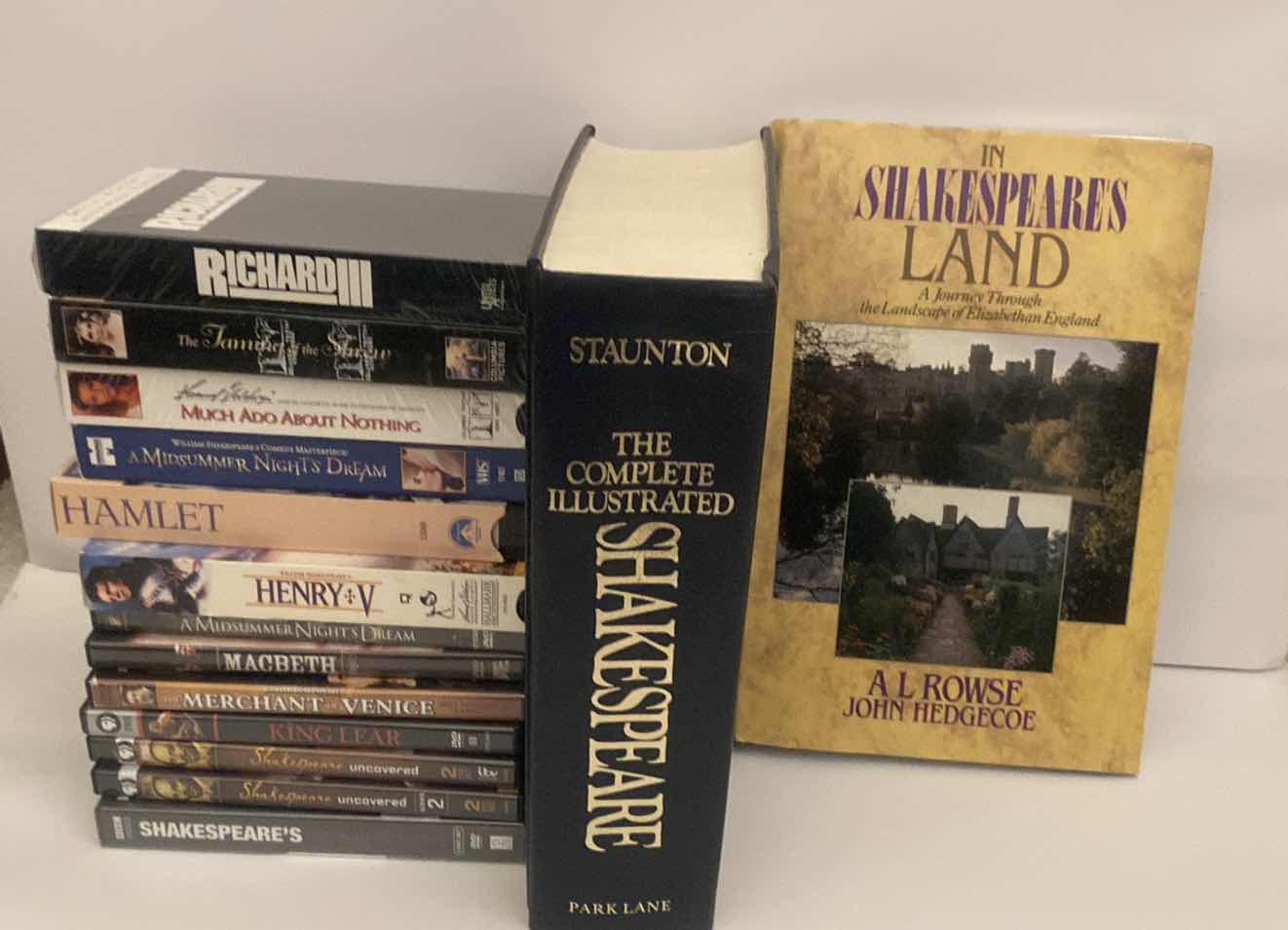Photo 1 of 1979 THE COMPLETE WORKS OF SHAKESPEARE BOOK W/VHS & DVDS