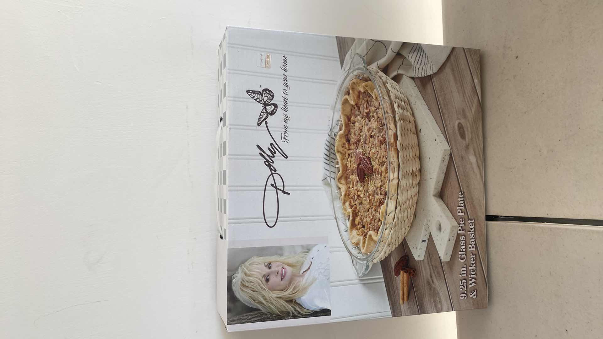 Photo 1 of 3 NEW DOLLY PARTON KITCHENWARE