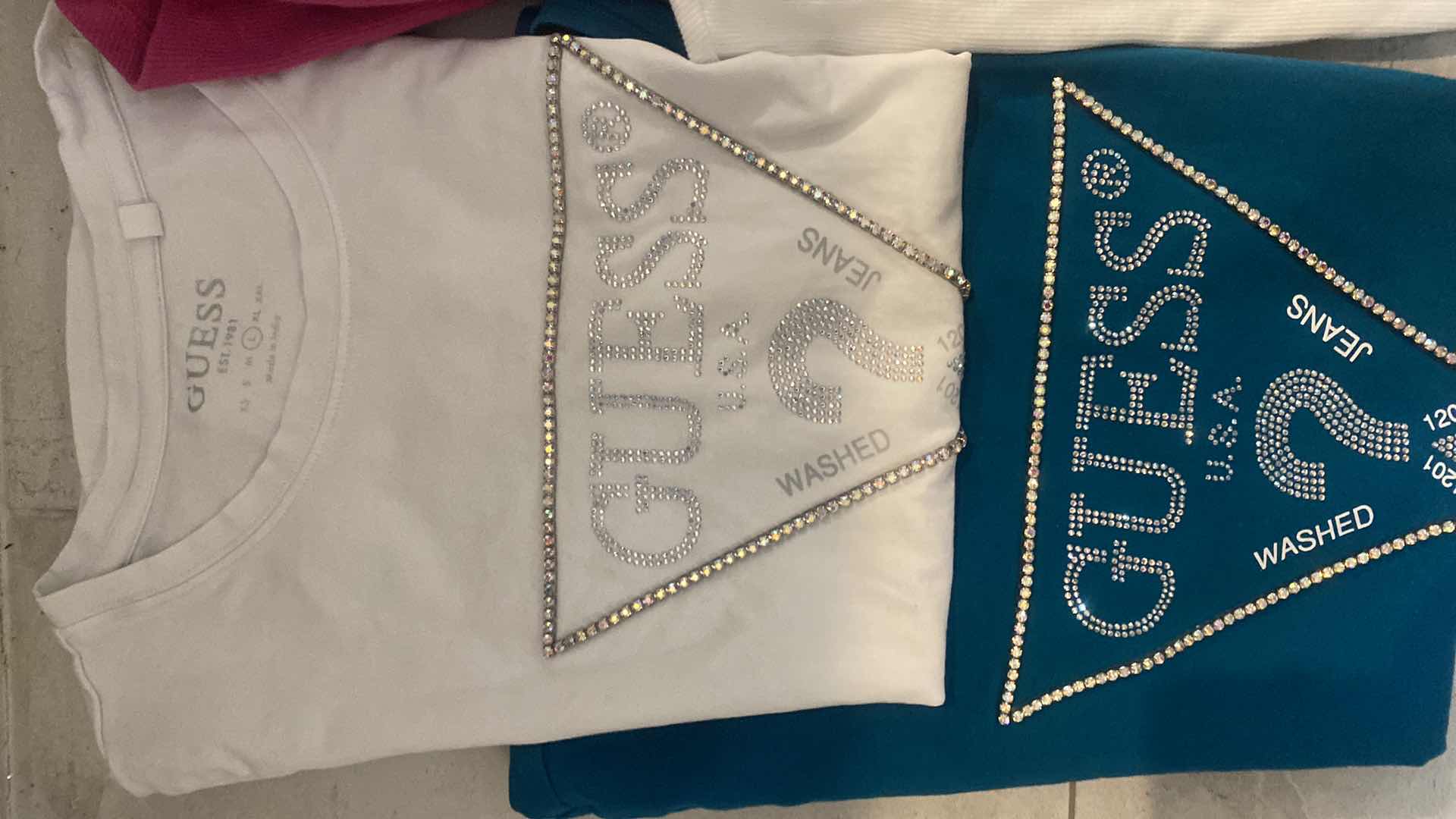 Photo 1 of 6 WOMENS TEE SHIRTS ASSORTED SIZES & BRANDS