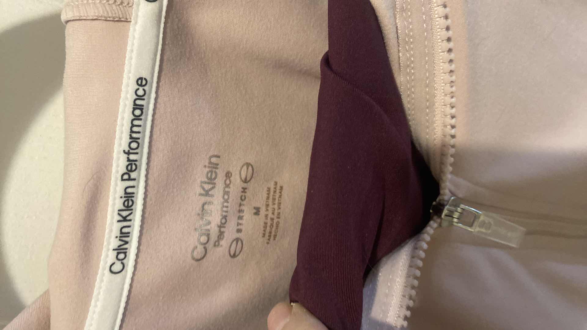 Photo 1 of CALVIN KLEIN PERFORMANCE JACKET SIZE MEDIUM & KINESIS LEGGINGS WOMENS SIZE LARGE