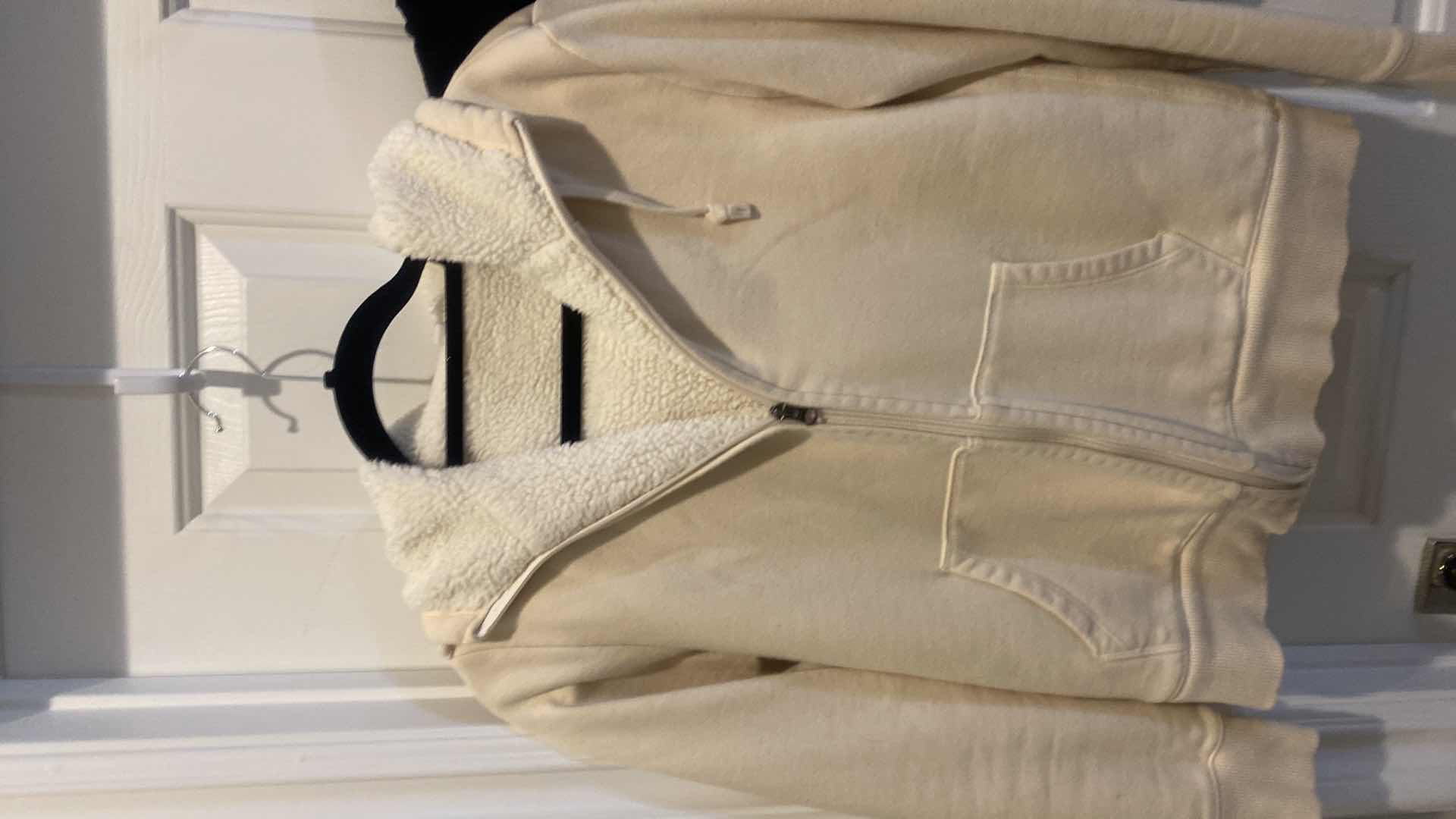 View 4 of 2 WOMENS SIZE MEDIUM ZIP UP SWEAT SHIRTS & 1 COLUMBIA SIZE LARGE VEST