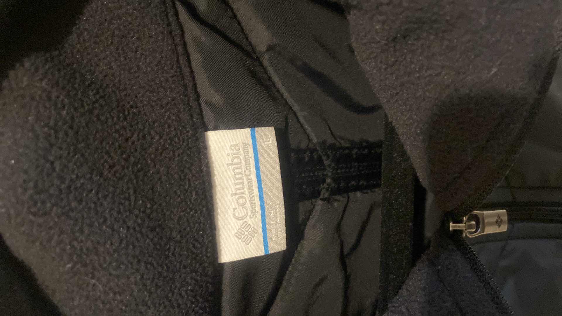 View 3 of 2 WOMENS SIZE MEDIUM ZIP UP SWEAT SHIRTS & 1 COLUMBIA SIZE LARGE VEST