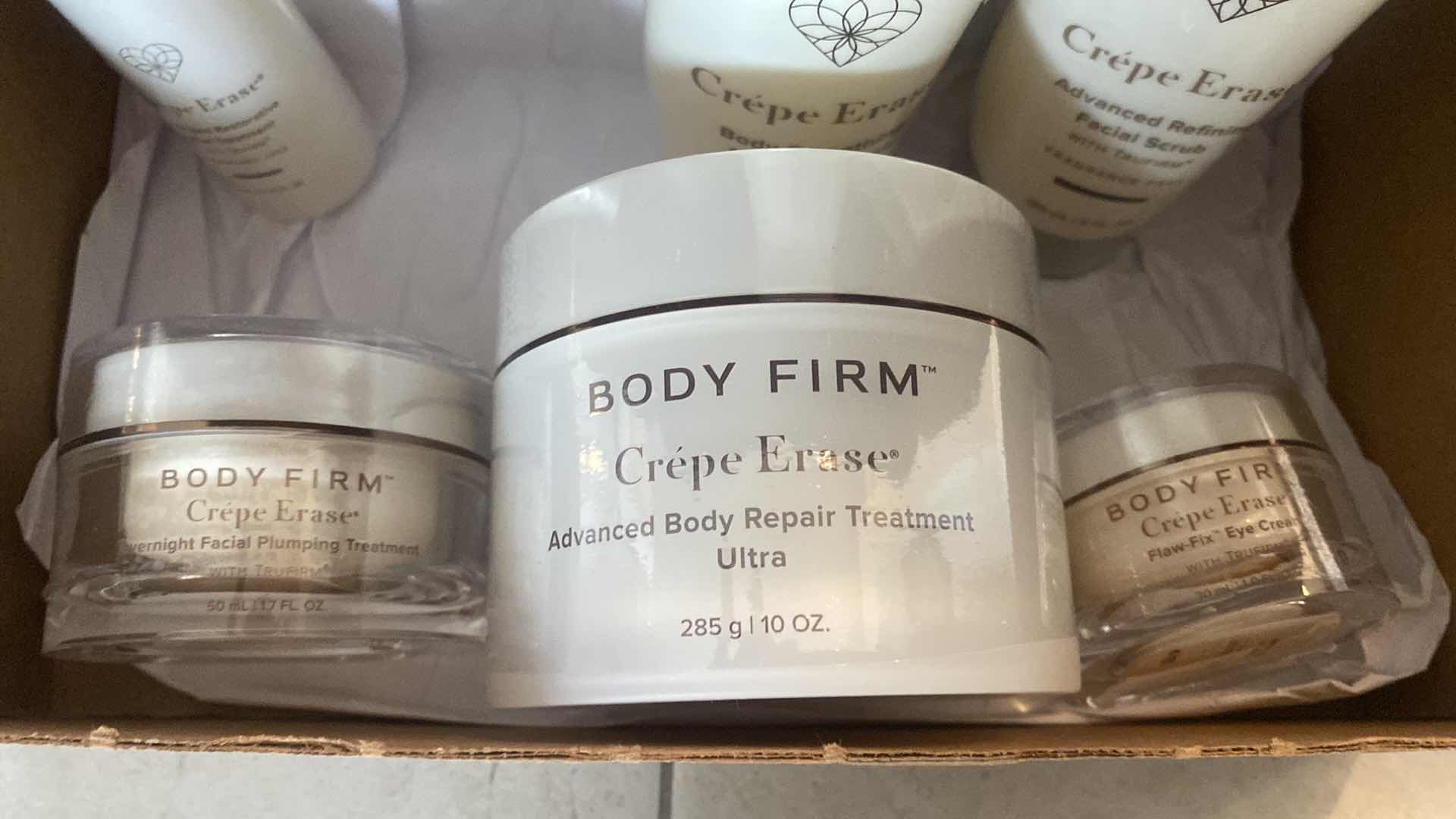 Photo 1 of NEW BODY FIRM CREPE ERASE KIT