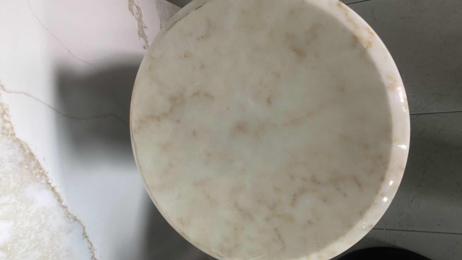 Photo 1 of 14 1/2” ROUND FLUTED TABLE WITH FAUX X MARBLE TOP H23”