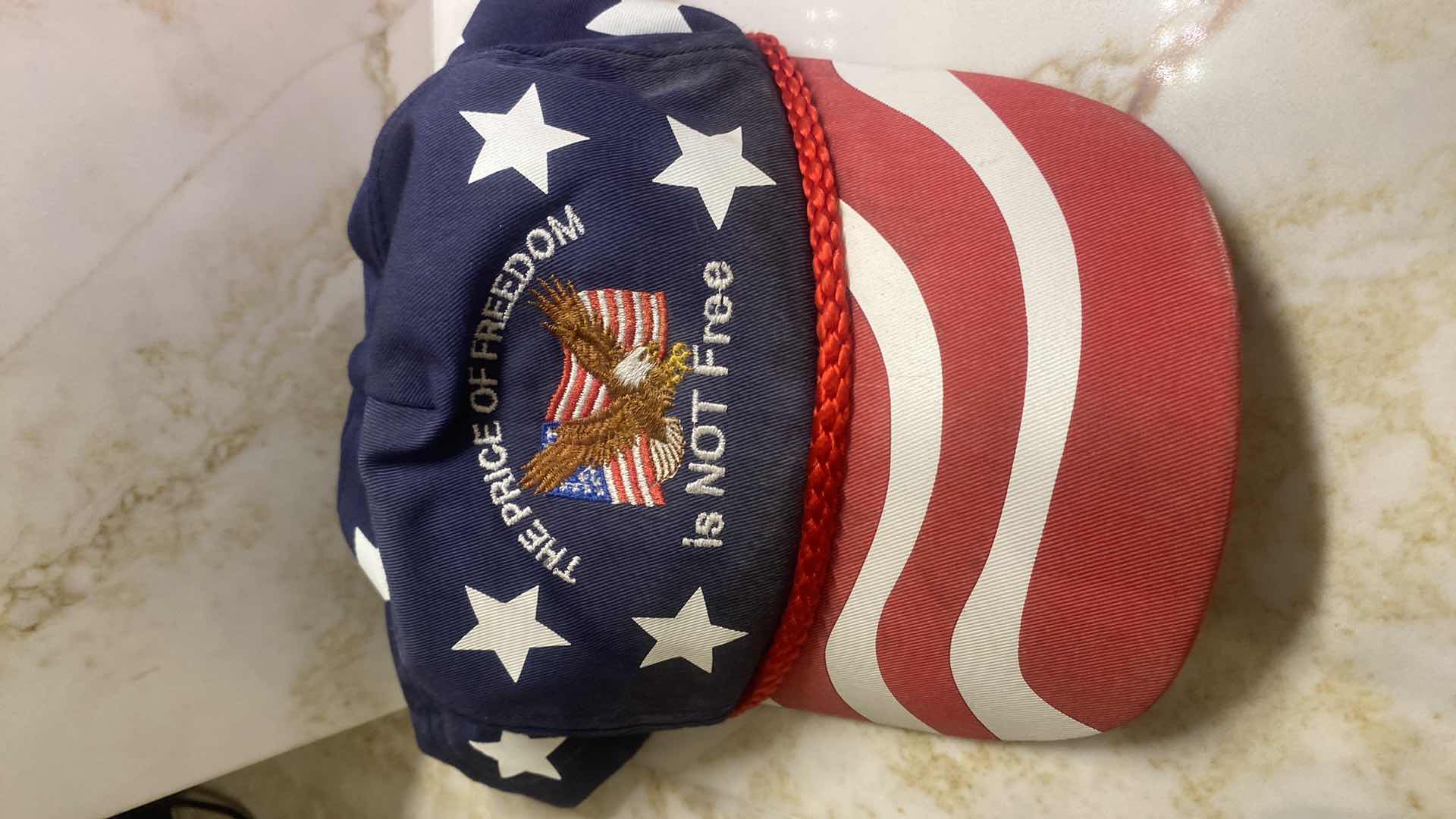 Photo 1 of NEW - 5 CAPS