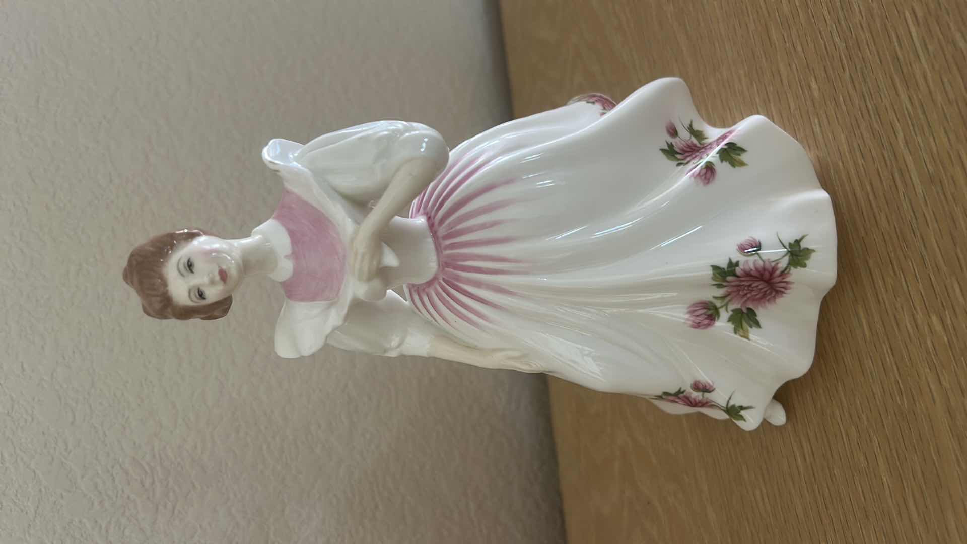 Photo 1 of ROYAL DOULTON PORCELAIN FIGURINE H8”