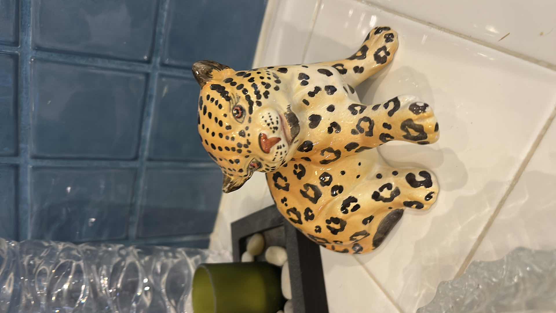 Photo 1 of HOME DECOR AND ACCESSORIES