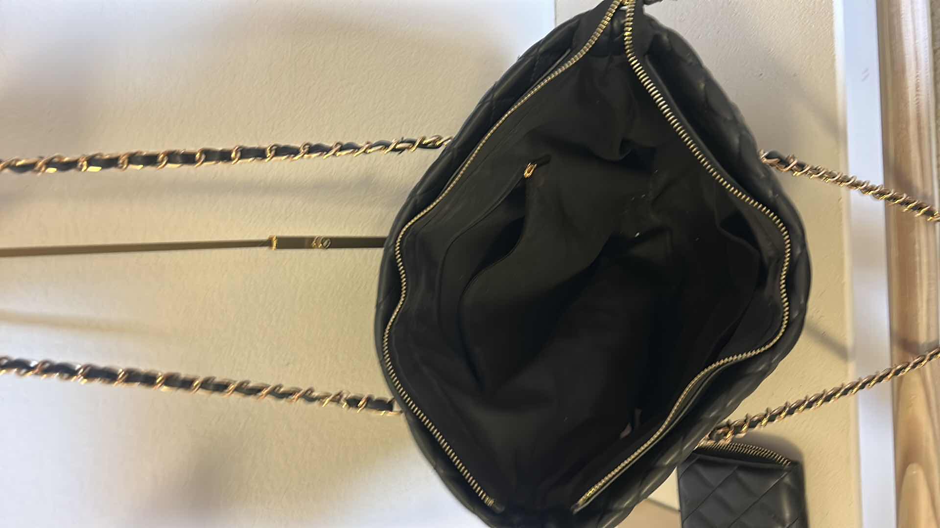 Photo 1 of 2 WOMENS HANDBAGS AND WALLET