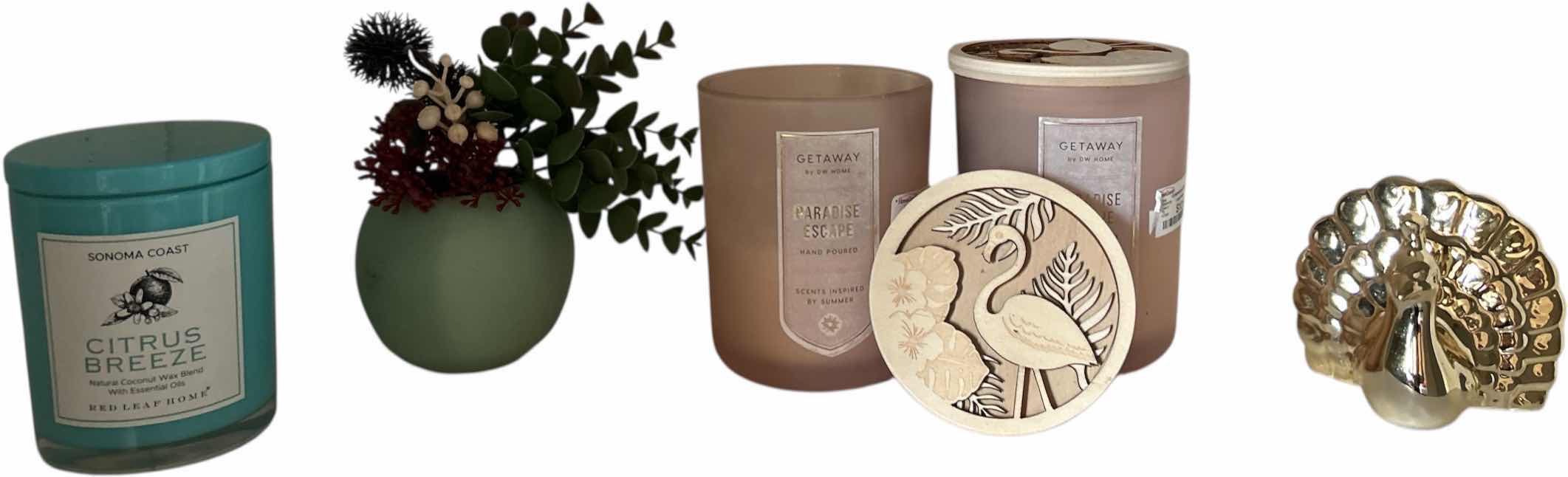 Photo 1 of CONTENTS ON SHELF HOME DECOR