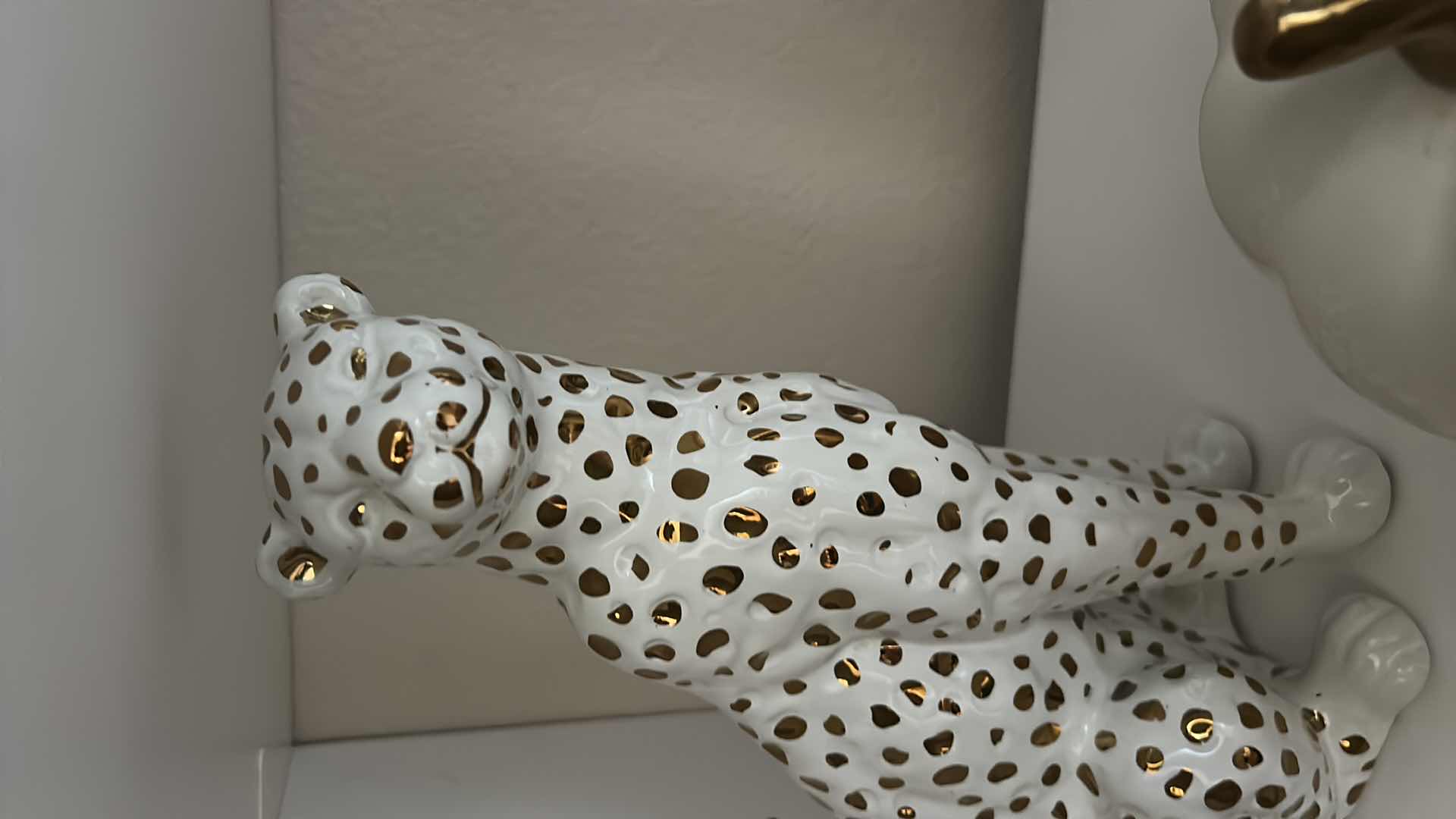 Photo 1 of CONTENTS ON SHELF HOME DECOR