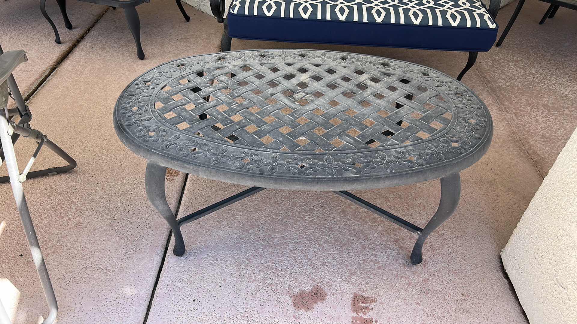 Photo 2 of OUTDOOR PATIO COCKTAIL TABLE 46“ x 29“ x H18“