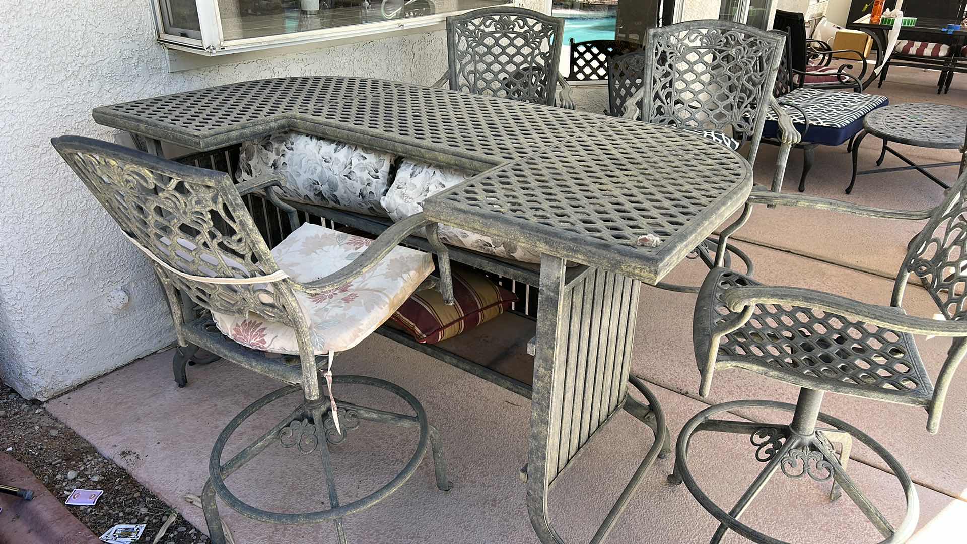 Photo 1 of LIGHTWEIGHT METAL OUTDOOR PATIO BAR WITH 4 BARSTOOLS 6’ x 3’ x H41”