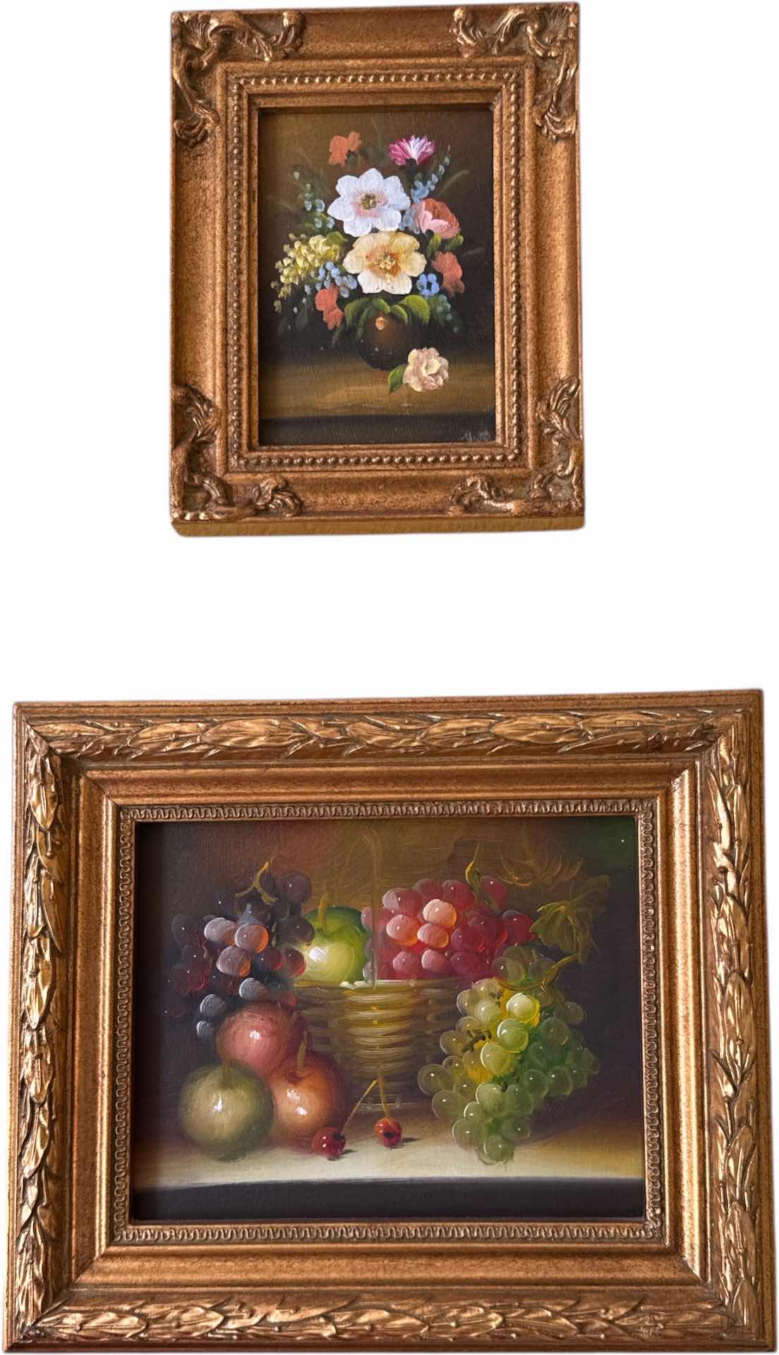 Photo 1 of 2- VINTAGE FLORAL VASE AND FRUIT BOWL RESIN WALL ART FRAME
L14” X H12” AND SMALLER