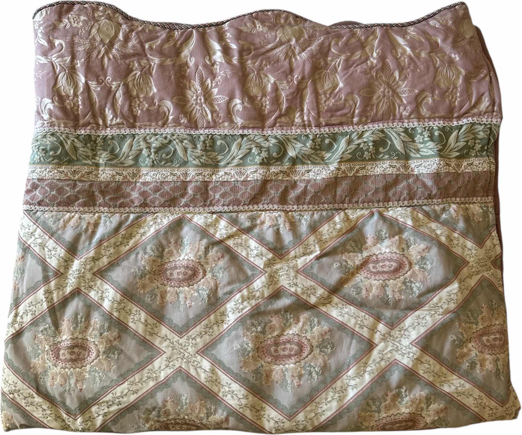 Photo 1 of 1- VINTAGE JCPENNEY COMFORTER SIZE FULL