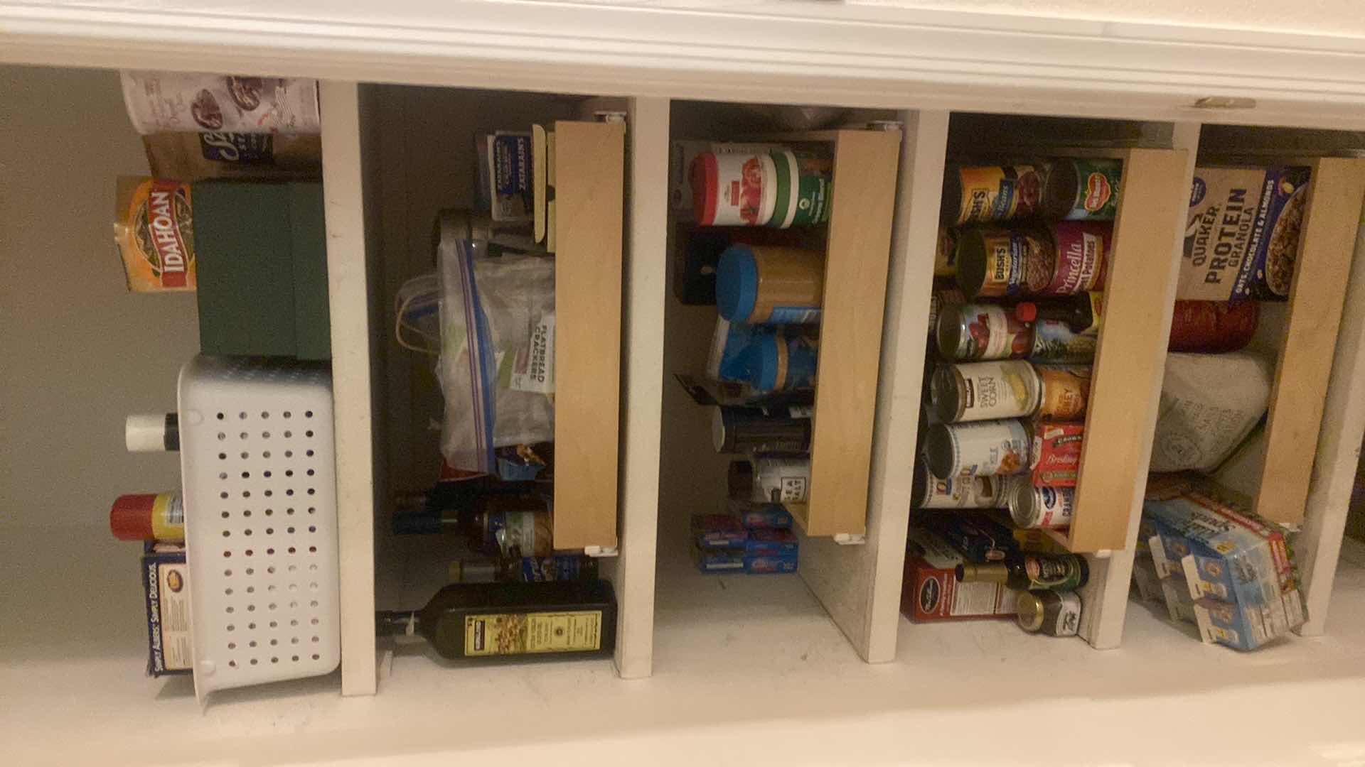 Photo 1 of CONTENTS OF PANTRY - FOOD