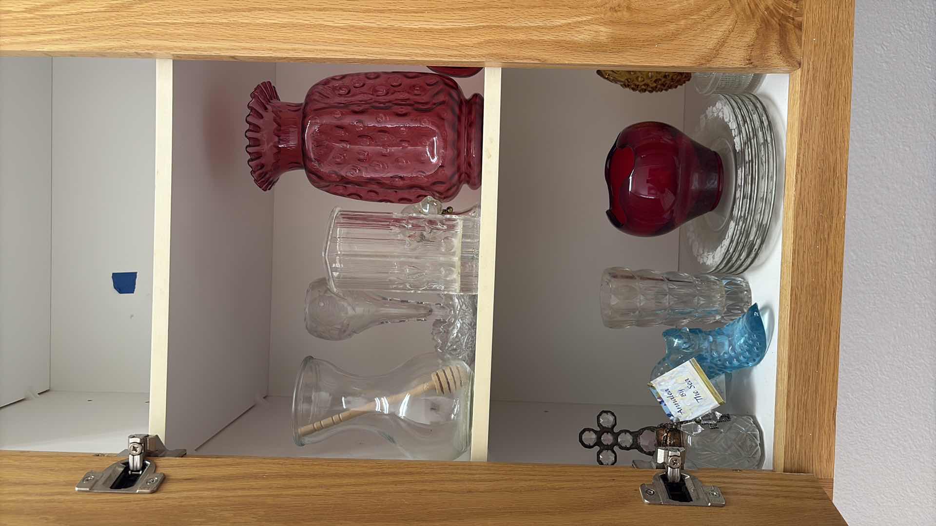 Photo 1 of CONTENTS OF CABINET GLASS DECOR