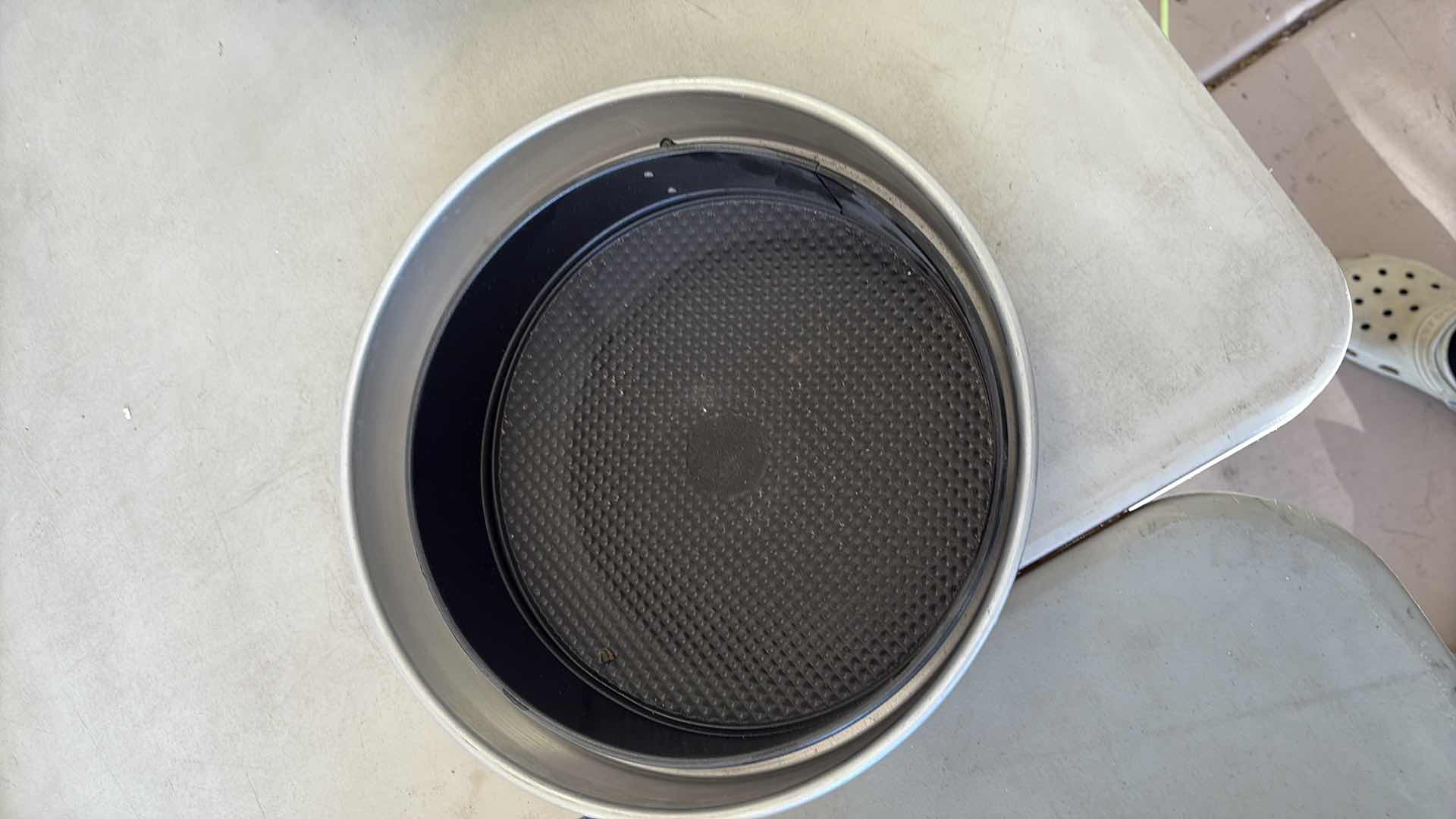 Photo 1 of BAKING PANS