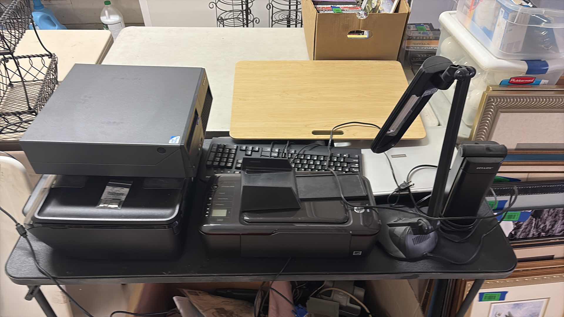 Photo 1 of COMPUTER AND HOUSEHOLD ELECTRONICS