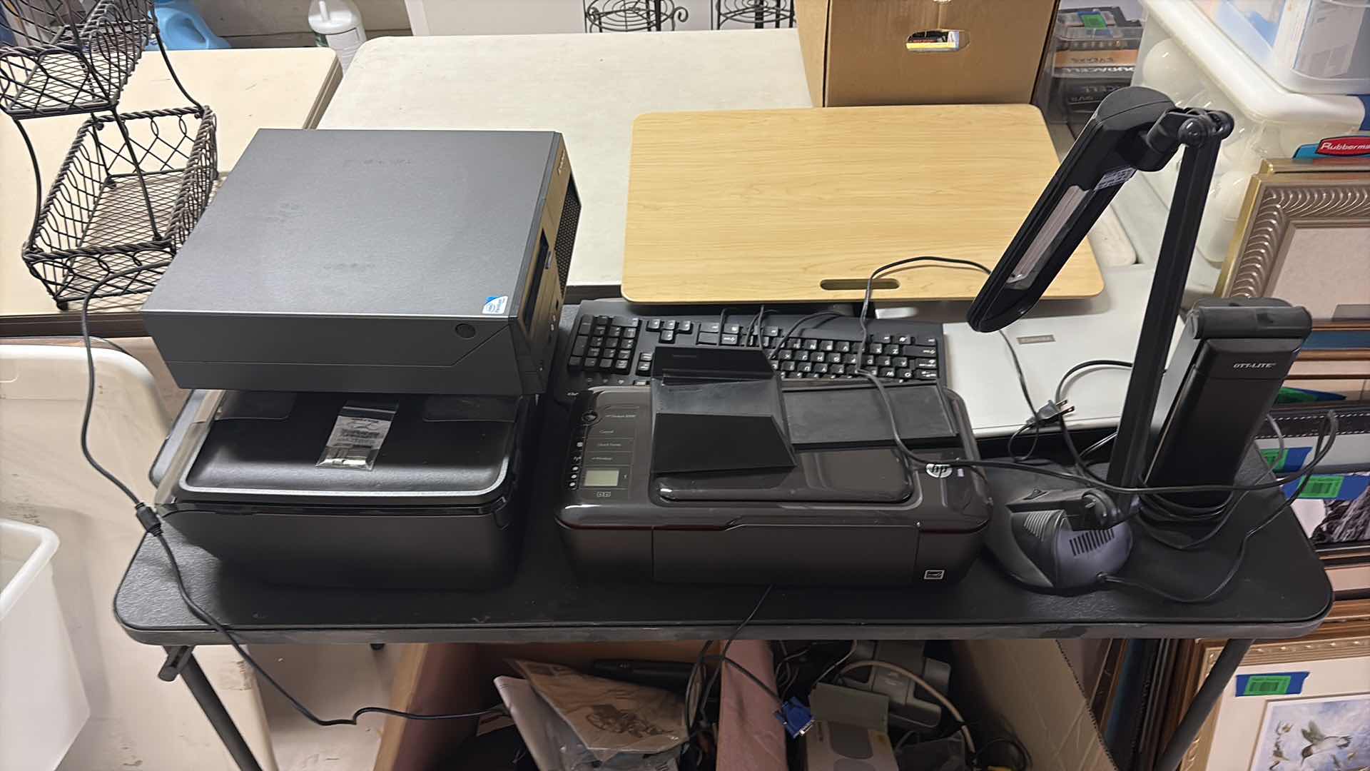 Photo 1 of COMPUTER AND HOUSEHOLD ELECTRONICS