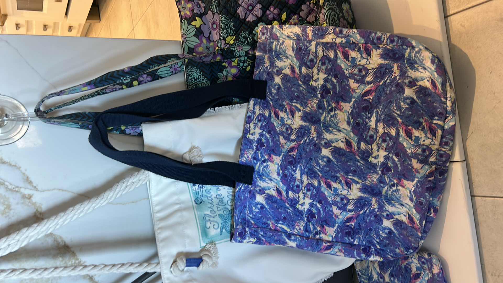 Photo 1 of 4 WOMENS TOTES