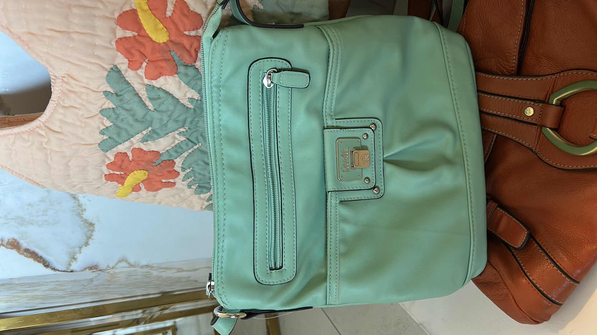 Photo 2 of 6 WOMENS TOTES & HANDBAGS