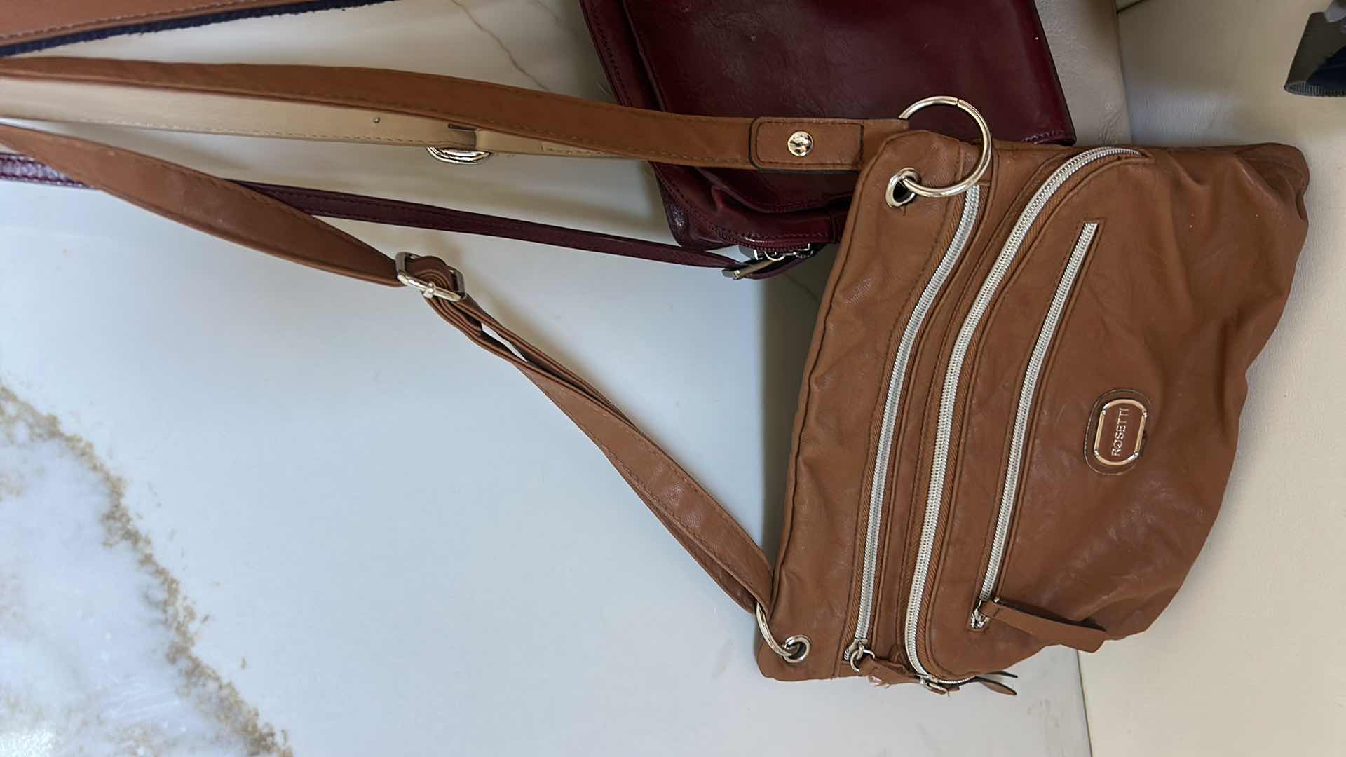 Photo 1 of 9 - WOMENS HANDBAG AND TOTES