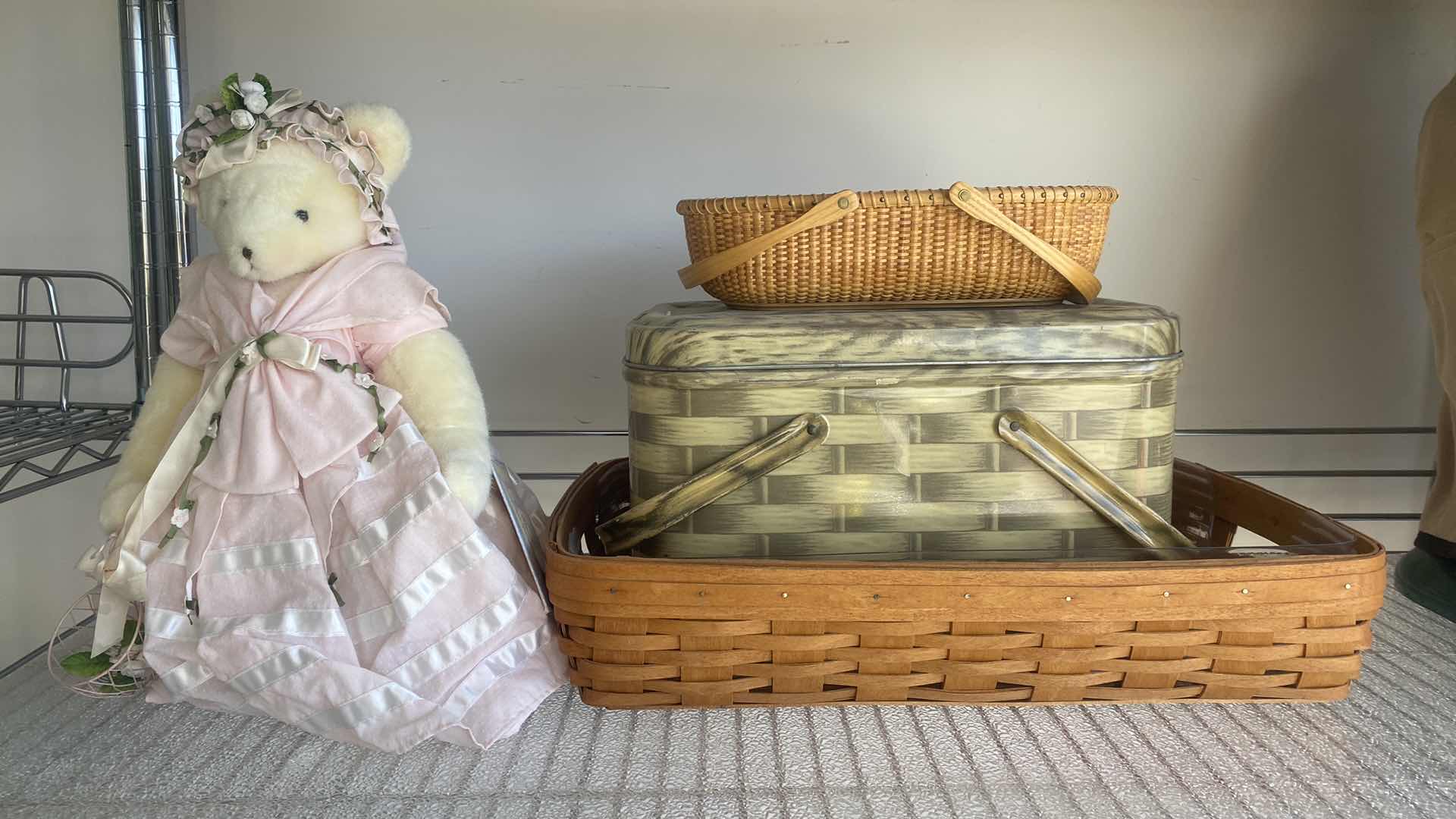 Photo 1 of BUNNIES BY THE BAY H14” & 3 BASKETS - 1 IS ALUMINUM