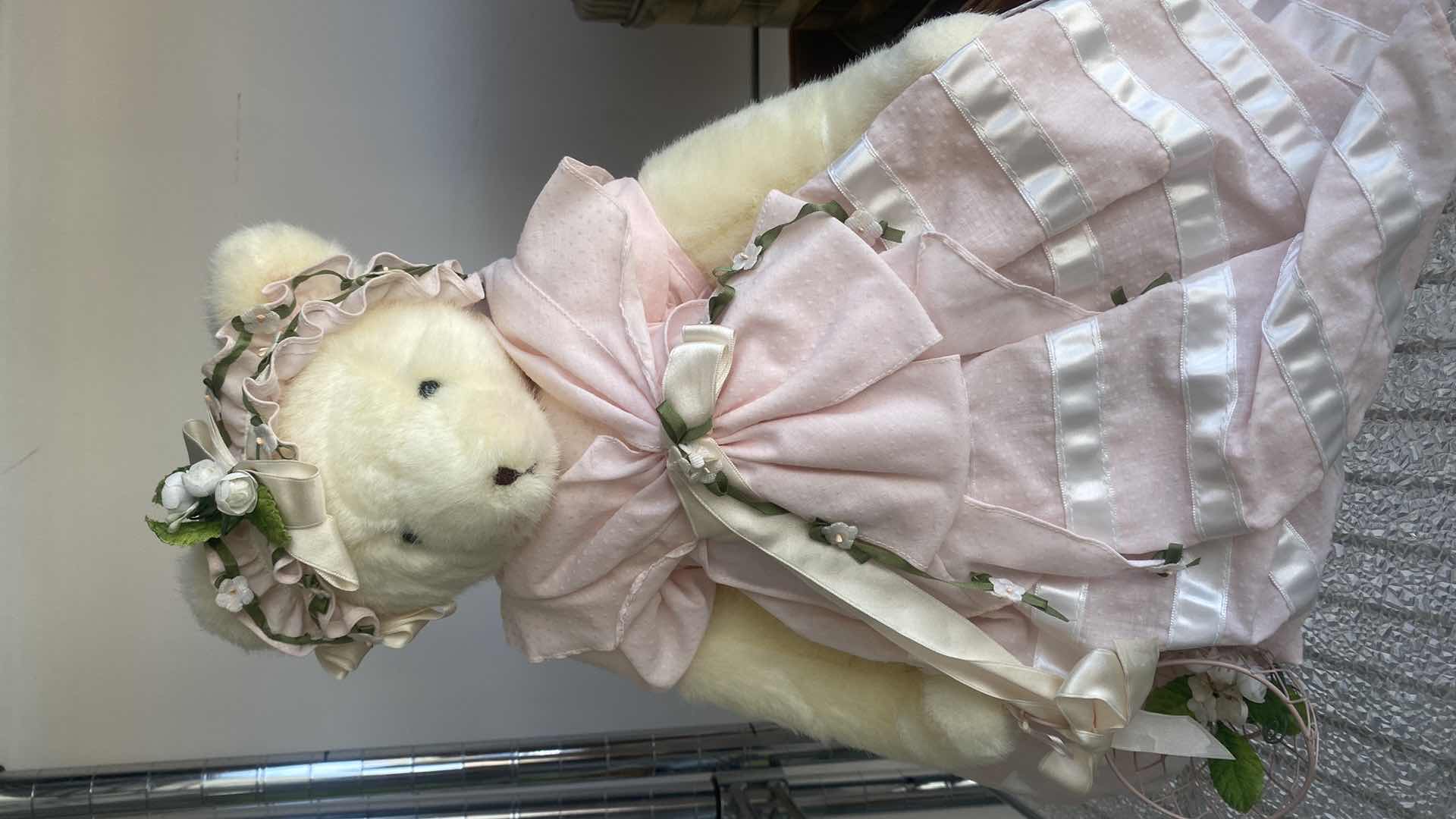 Photo 1 of BUNNIES BY THE BAY H14” & 3 BASKETS - 1 IS ALUMINUM