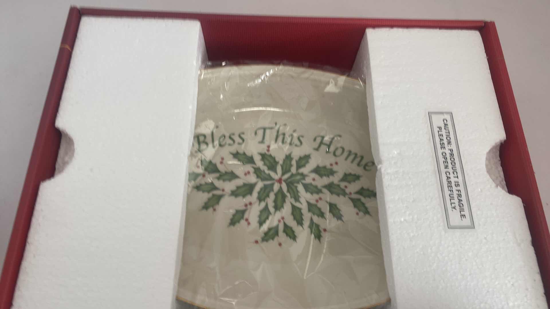 Photo 3 of DEPT 56 3 WISE MEN H4 1/2” & LENOX BLESS THIS HOUSE TRAY