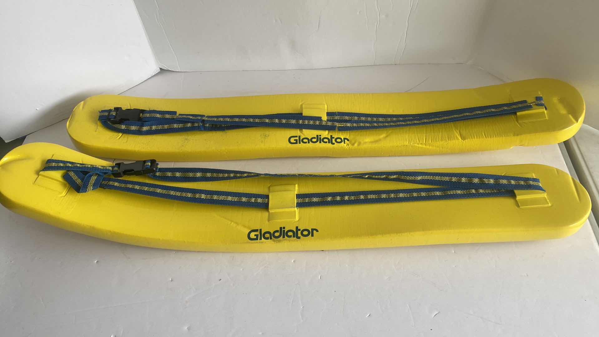 Photo 1 of 2 SWIM FLOTATION BELTS SIZE XL
