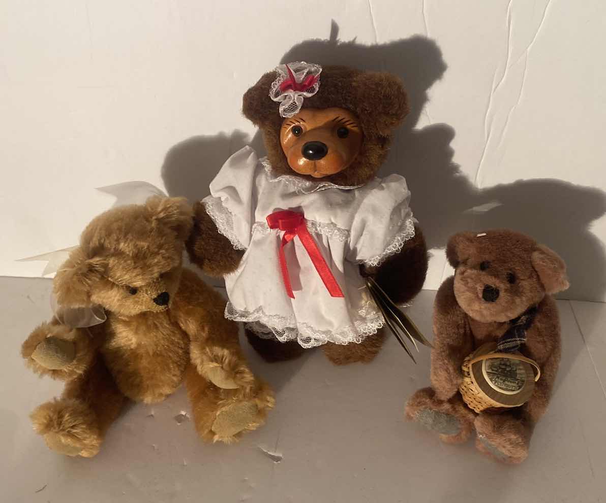 Photo 1 of 3 VINTAGE TEDDY BEARS - RAIKES TAMMY BEAR H7”