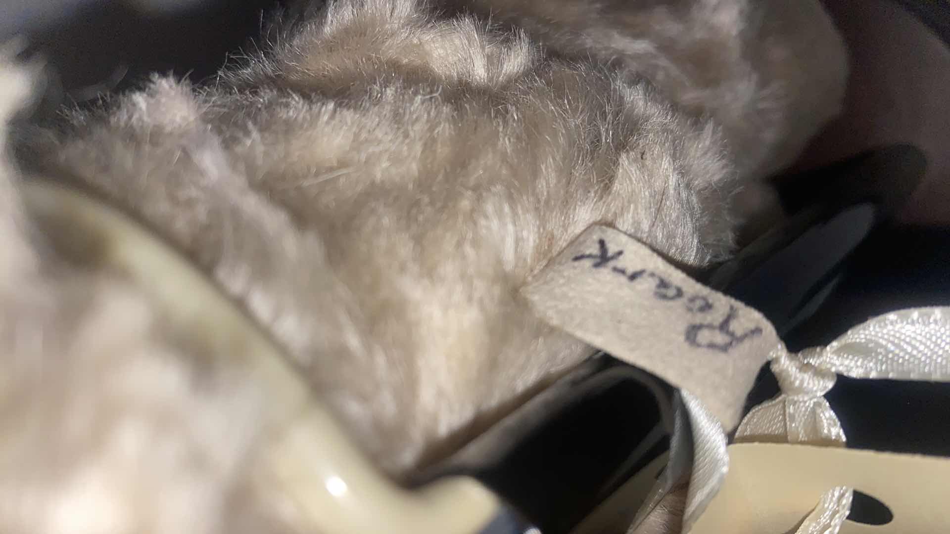 Photo 5 of CONNIE RO BEARS MOHAIR NUMBERED 8/95 “KENDRA”  H11”