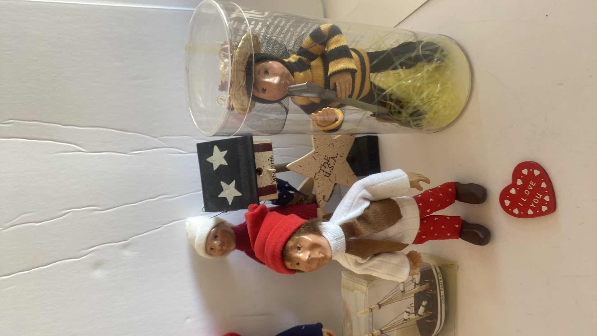 Photo 1 of 11 KINDLES COLLECTION BENDABLE ORNAMENTS