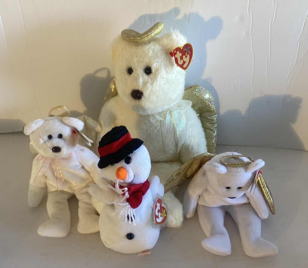 View 1 of 1 BEANIE BUDDY & 3 BEANIE BABIES HOLIDAY COLLECTABLES
