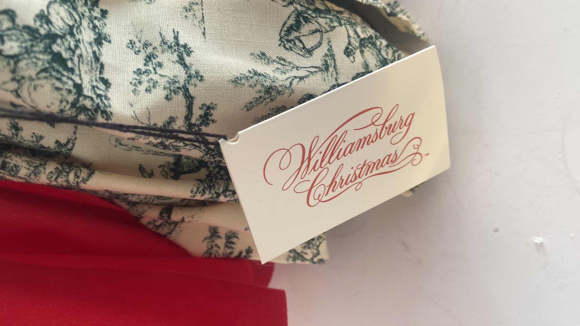 Photo 2 of 2002 BUYERS CHOICE LLTD. WILLAMSBURG CAROLERS COLLECTION H12”