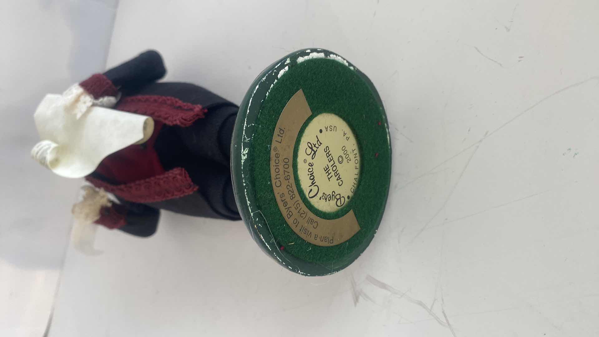 Photo 3 of 2000 BUYERS CHOICE LLTD. THE CAROLERS COLLECTION H13”