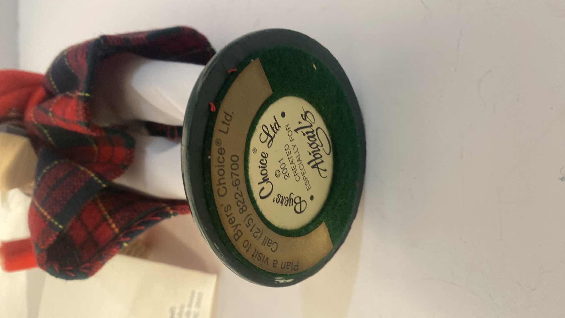 Photo 1 of 2001 BUYERS CHOICE LLTD. THE CAROLERS COLLECTION EXCLUSIVE FOR ABIGAILS H10”