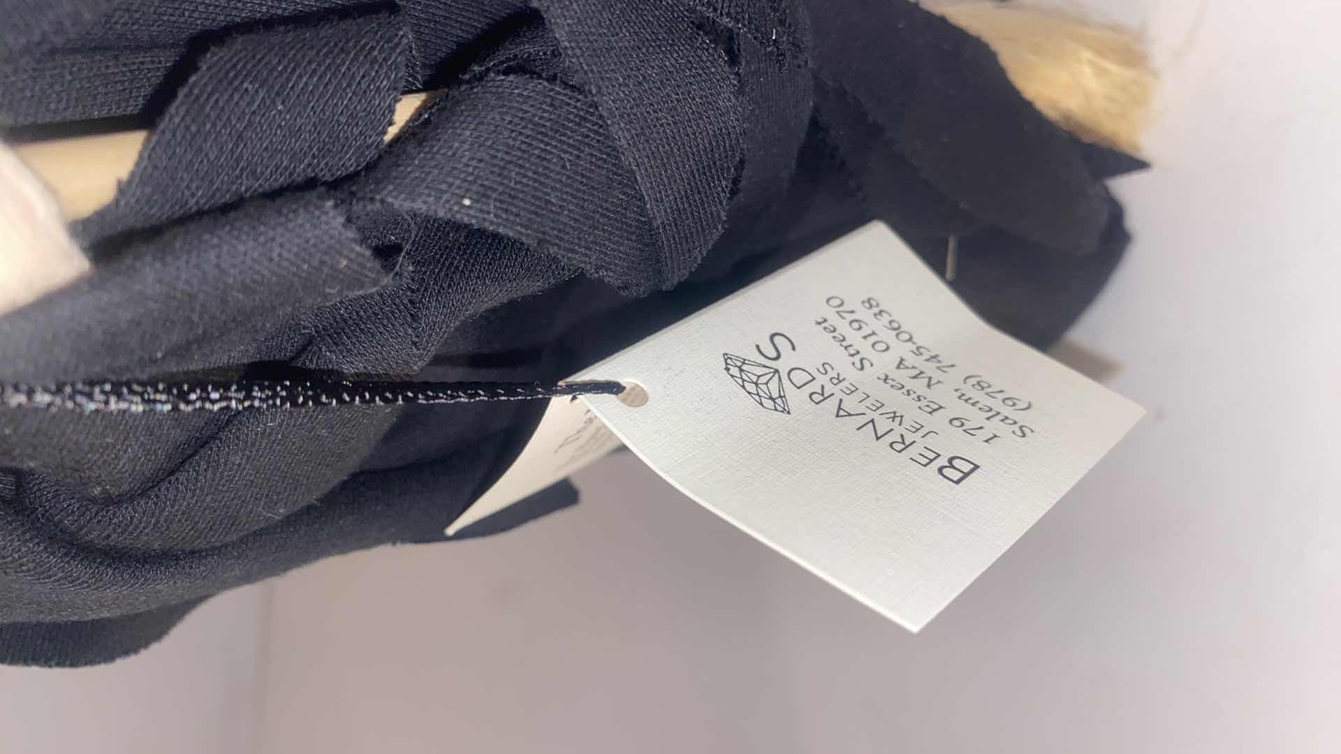 Photo 1 of  2000 BUYERS CHOICE LLTD. THE CAROLERS COLLECTION EXCLUSIVE FOR BERNARD JEWELERS H13”