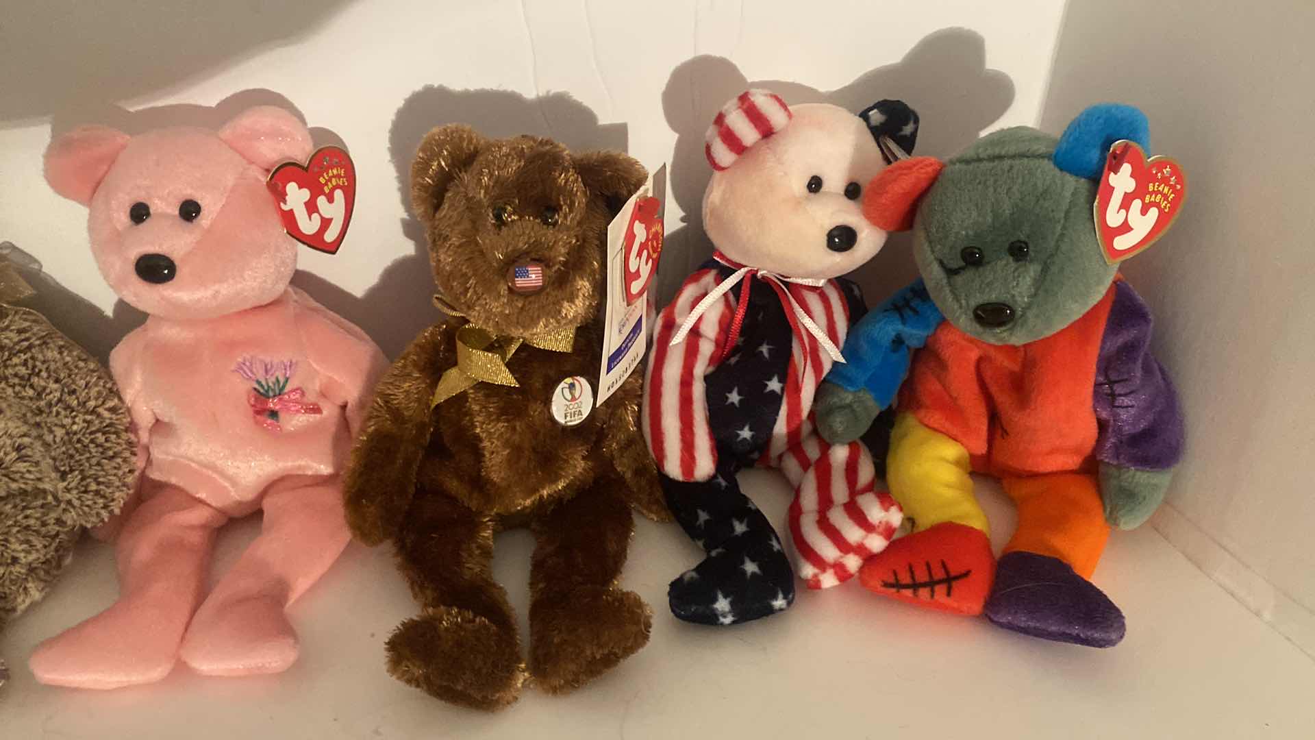 Photo 3 of 6 TY BEANIE BABIE COLLECTABLES