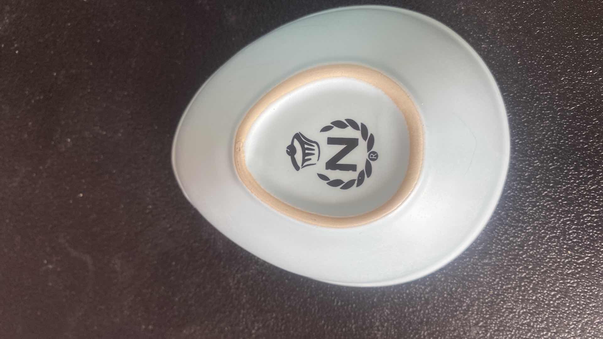 Photo 3 of 4 MIXING BOWLS