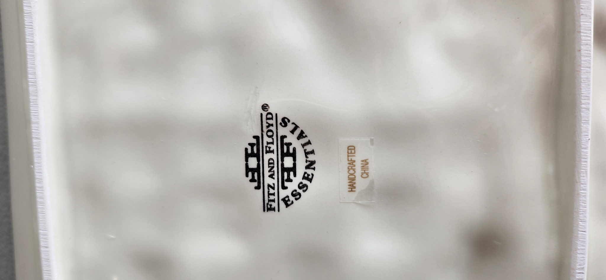 Photo 4 of 5 PIECE FITZ & FLOYD ESSENTIALS