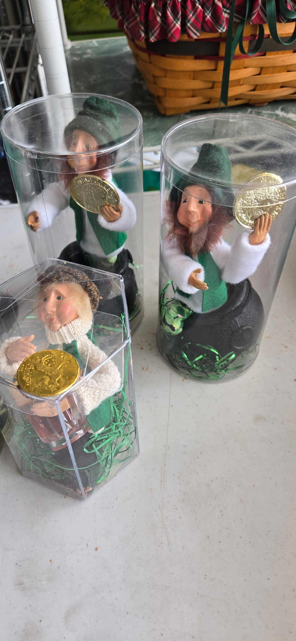 Photo 1 of 7 KINDLES IRISH COLLECTION FIGURINES TALLEST H9 1/2”