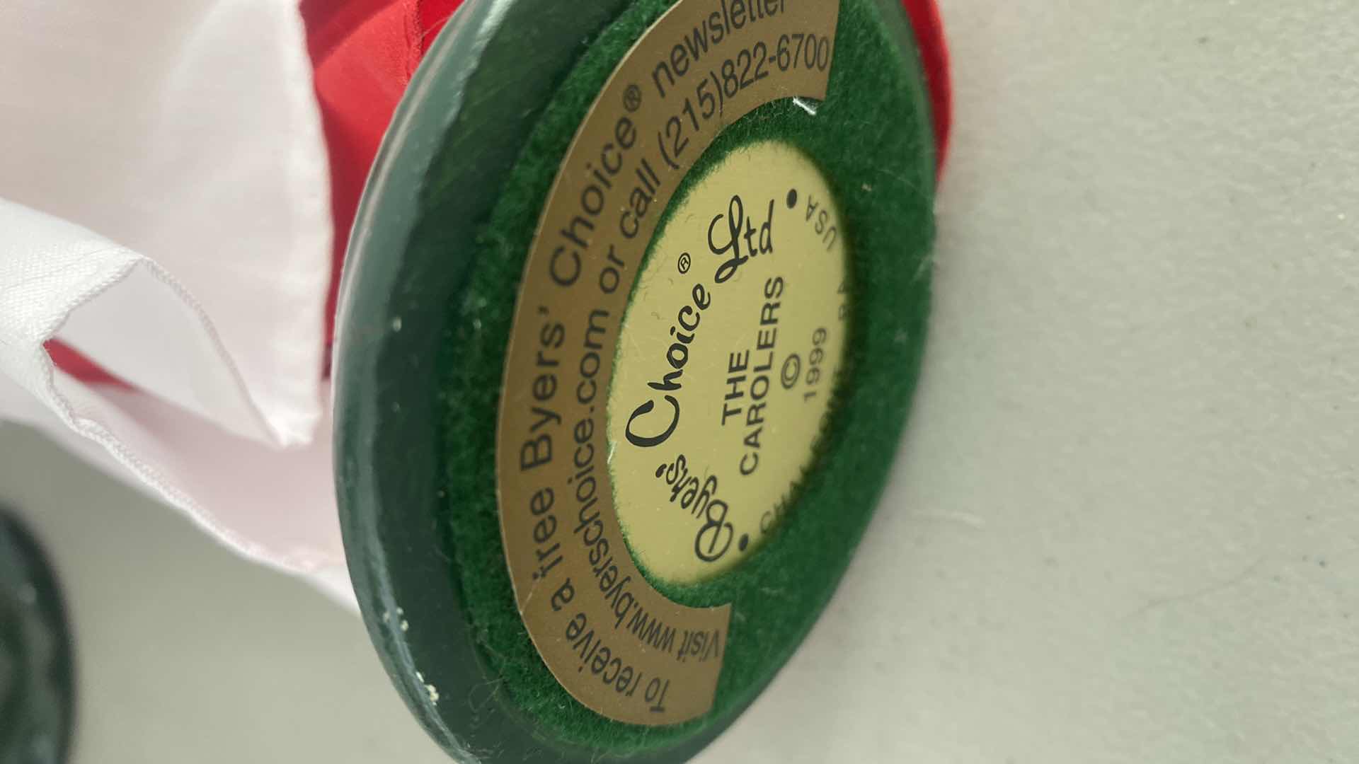 Photo 5 of 3 BUYERS CHOICE “THE CAROLERS COLLECTABLE FIGURINES H10”