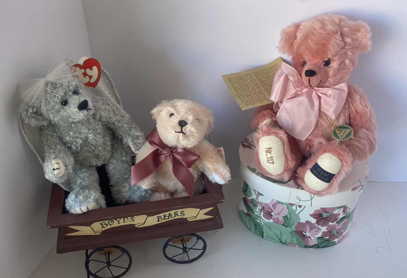 Photo 1 of 2 MOHAIR BEARS, 1 BEANIE BABY BOYDS WAGON
