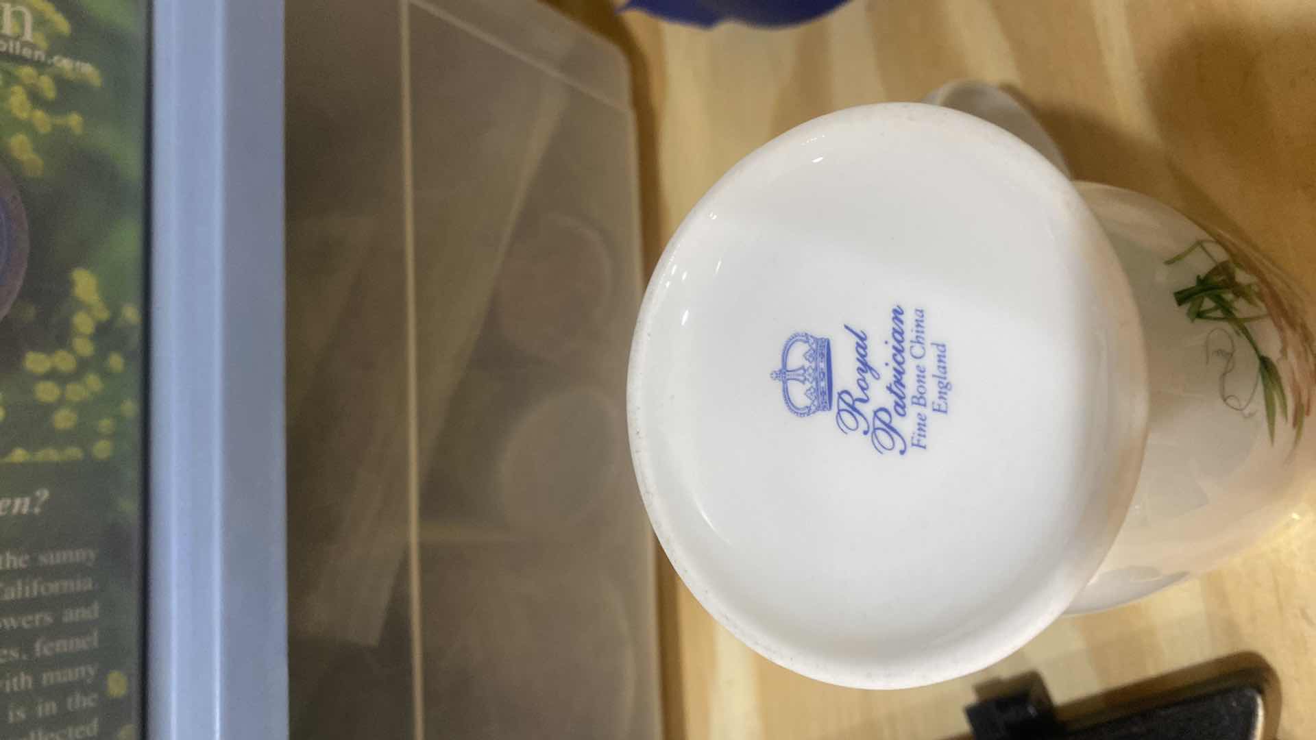 Photo 1 of 5 ROYAL PATRICIAN TEA CUPS