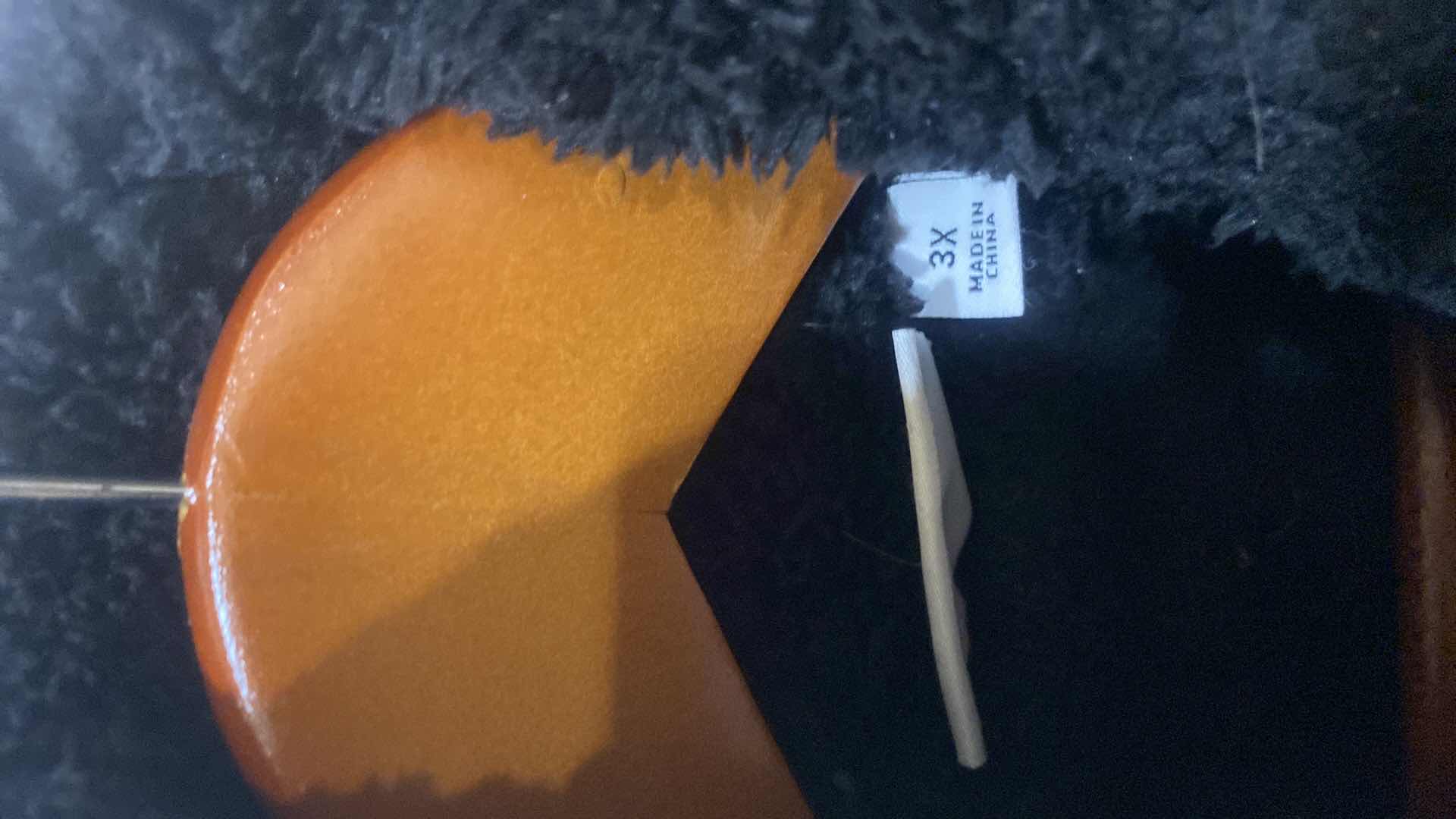 Photo 1 of 3 WOMENS OUTERWEAR - VEST & 2 JACKETS SIZES 3X